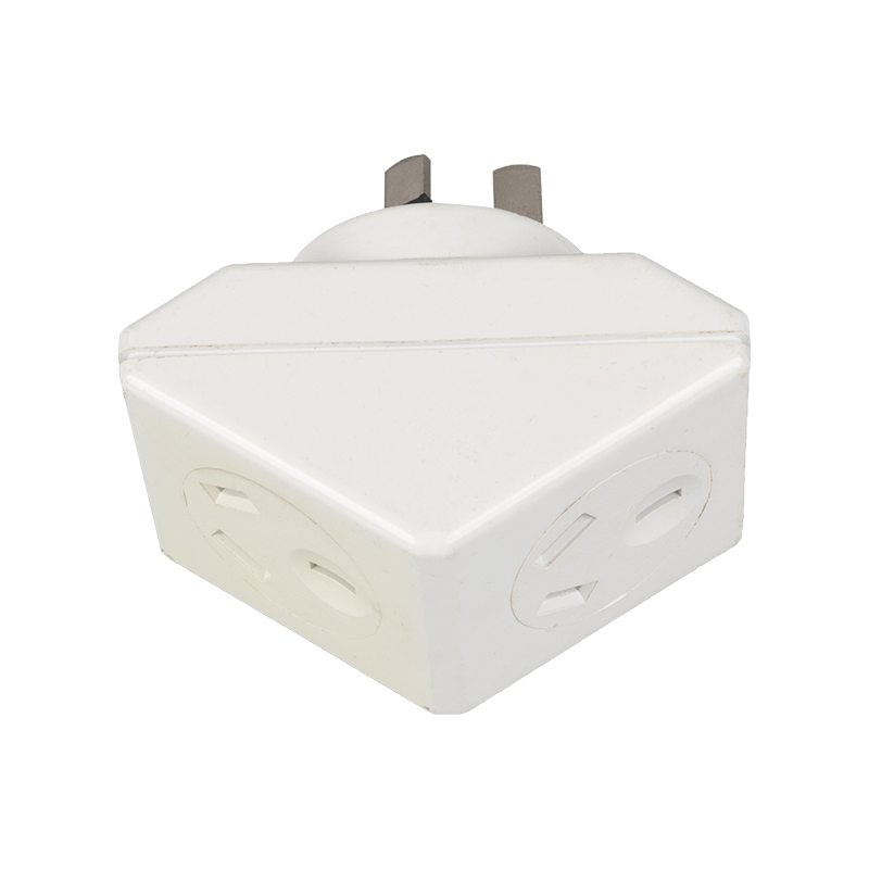 10A 250V安全通用三角插頭電源轉(zhuǎn)換器